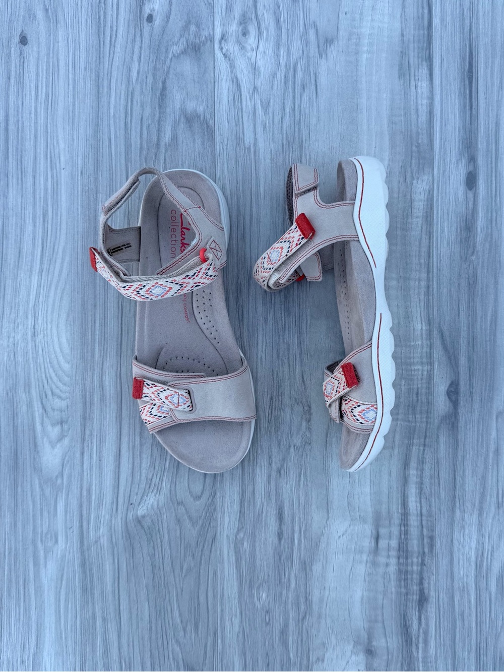 Clarks Amanda Sprint flat sandals